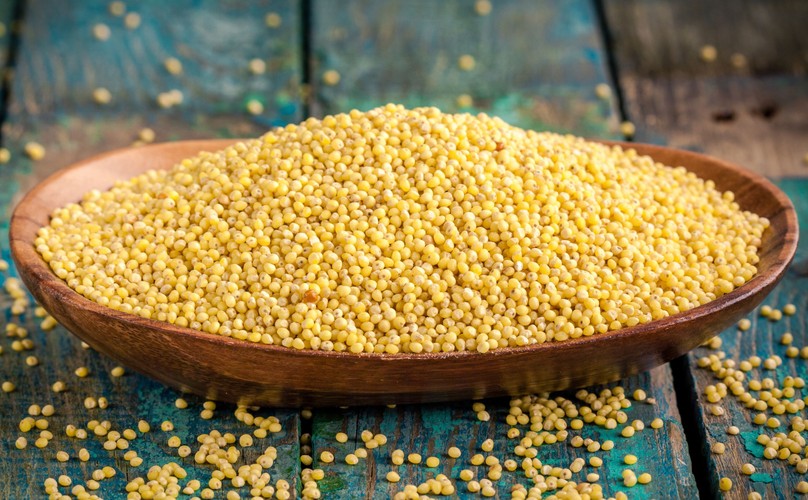 Kasza jaglana; z prosa