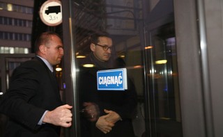 Parafianowicz: Kunderowska dyplomacja śmiechu i zapomnienia