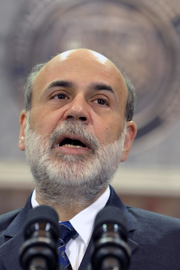 Ben Bernanke wyraził nadzieję, że recesja w USA zakończy się jeszcze w tym roku, ale pod warunkiem, że akcja rządu na rzecz pobudzenia gospodarki i naprawy sektora finansowego przyniesie sukces. Fot. Bloomberg