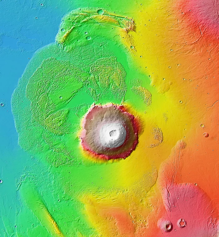 Topograficzna, koloryzowana mapa Olympus Mons i otaczającej go "aureoli"