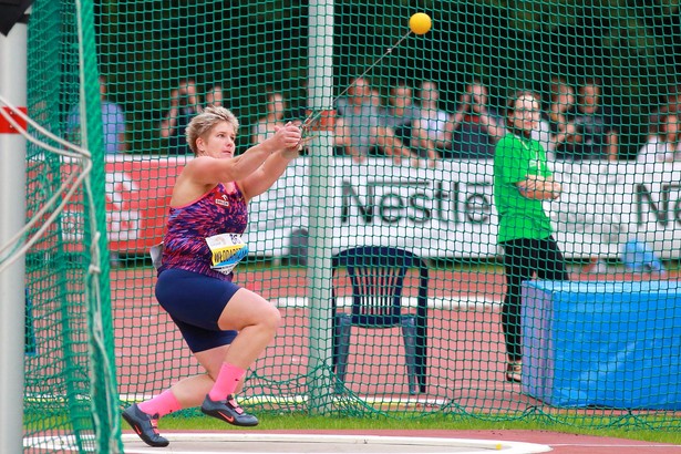 Lekkoatletyczne MŚ: Anita Włodarczyk o medal i rekord powalczy w butach... na zamówienie