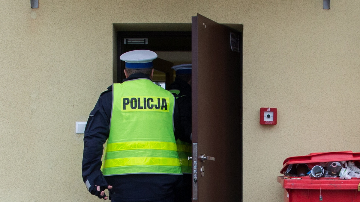 W domu pod Poznaniem działa sekta? Miał tam być przetrzymywany 41-letni Hiszpan. Policja wydała oświadczenie