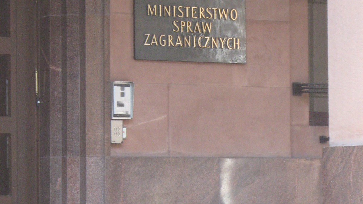 MSZ chce pilniej strzec swoich informacji. W resorcie spraw zagranicznych trwają prace nad nową ustawą o służbie zagranicznej, która przewiduje m.in. wprowadzenie instytucji "tajemnicy dyplomatycznej".