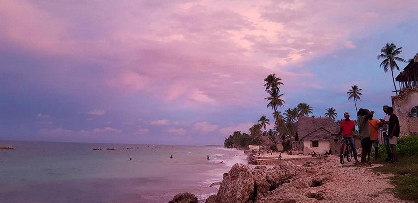 Dziennikarka Katarzyna Werner wyjeżdża na Zanzibar. Będzie prowadzić hotel