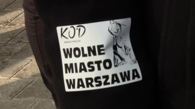 Manifestacja KOD w sprawie powiększenia Warszawy. "PiS robi to, żeby przejąć władzę"