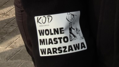 Manifestacja KOD w sprawie powiększenia Warszawy. "PiS robi to, żeby przejąć władzę"