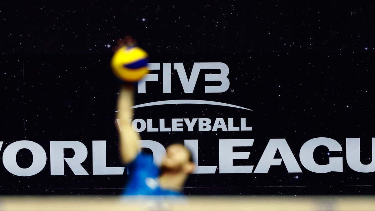 Międzynarodowa Federacja Piłki Siatkowej (FIVB) odpowiedziała na pismo Onetu, które wysłaliśmy w połowie lipca do siatkarskiej centrali, pytając o zmiany w formacie Ligi Światowej i World Grand Prix w sezonie 2018. FIVB przyznaje, że zmiany są nieuniknione i potwierdza, że kształt rozgrywek radykalnie się zmieni. Skorzystają na tym m.in. reprezentacje Polski, ale inne federacje nie będą pocieszone.