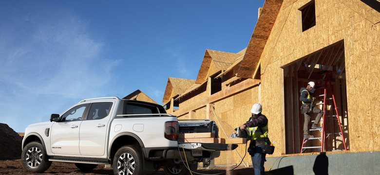 Ford Ranger Plug-in Hybrid: pick-up z wtyczką, dzięki któremu zapomnisz o generatorach