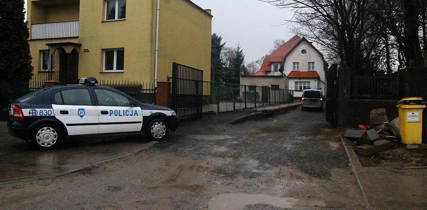 Mężczyzna zmarł na rękach policjantów