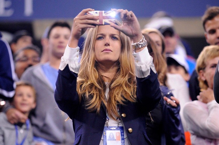 Kto ma piekniejszą kobietę? Janowicz czy Murray?