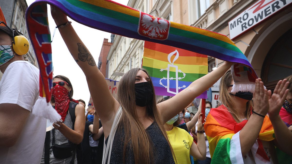 Demonstracja w obronie osób LGBT w Poznaniu