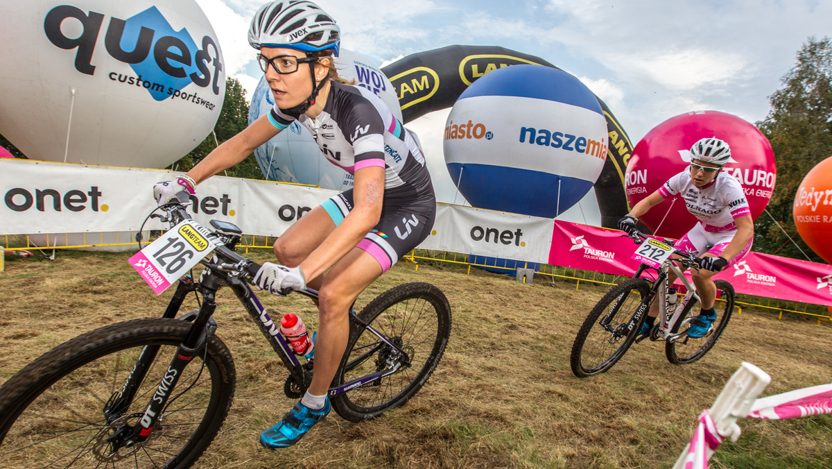 Pech prześladuje Maję Włoszczowską (Liv Pro XC Team) w zawodach Jelenia Góra Trophy Maja Włoszczowska MTB Race. Podobnie jak rok temu najlepsza polska kolarka miała defekt na trasie wyścigu kategorii XCO i dojechała na czwartym miejscu. Wygrała jej koleżanka z teamu Jolanda Neff. Mistrzyni świata U23 i zwyciężczyni Pucharu Świata dojechała do mety blisko trzy minuty przed Janą Belmoiną (Ukraina/Betchur Superior). Trzecia była Anna Szafraniec (Kross Racing Team).