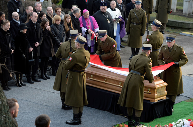 Uroczystości pogrzebowe Józefa Oleksego na Cmentarzu Wojskowym na Powązkach w Warszawie, PAP/Jacek Turczyk