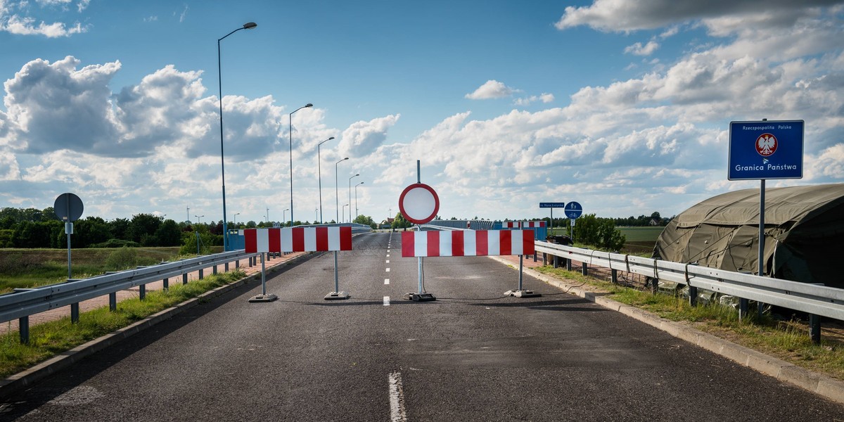 Zamkniete przejscie graniczne Zasieki - Fors w zwiazku z epidemia Covid 19 .