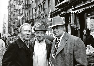 ”Poštovani gospodine Brando, napisao sam knjigu KUM”, pisao je 1970. tada anonimni Mario Puzo (u sredini) slavnom Marlonu Brandu