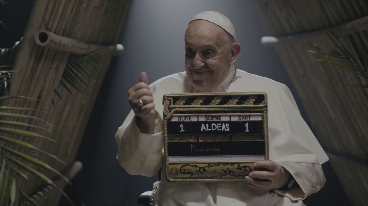 To zdjęcie udostępnione przez Aldeas Scholas Films przedstawia papieża Franciszka. „Aldeas – Nowa opowieść” to nowy pełnometrażowy film dokumentalny oraz globalny projekt kulturalny opracowany przez Scholas Occurrentes – światowy ruch edukacyjny założony