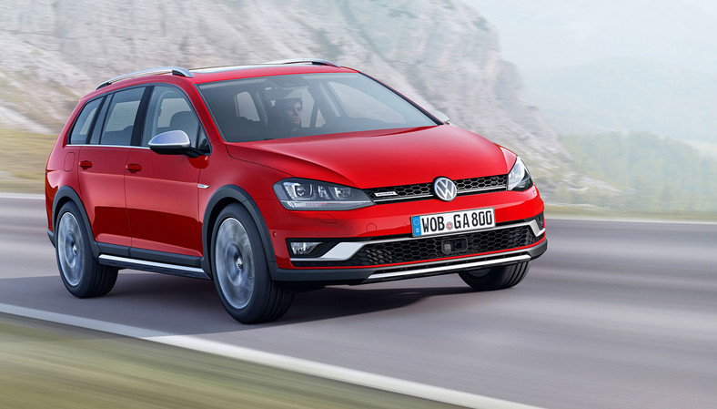 Volkswagen Golf Alltrack na cztery łapy