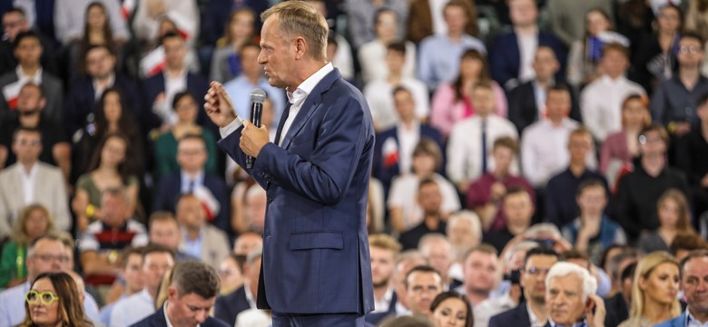 Tusk w Radomiu: Wyprowadzę Glapińskiego z NBP. Ja to wam gwarantuję
