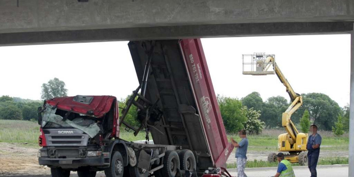 Warszawa wypadek wywrotki na Paluchu