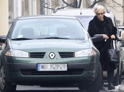 Beata Tyszkiewicz miała stłuczkę? Jej samochód jest pognieciony