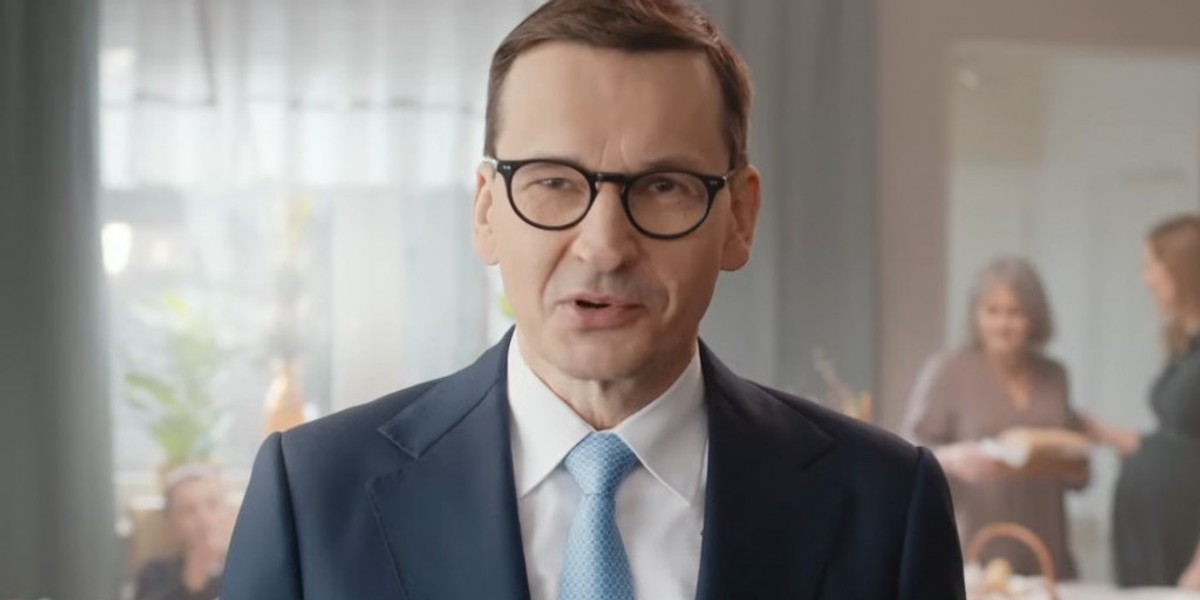 Premier Mateusz Morawiecki zdecydował się na życzenia w TVP i Polsacie, ale już nie w TVN.