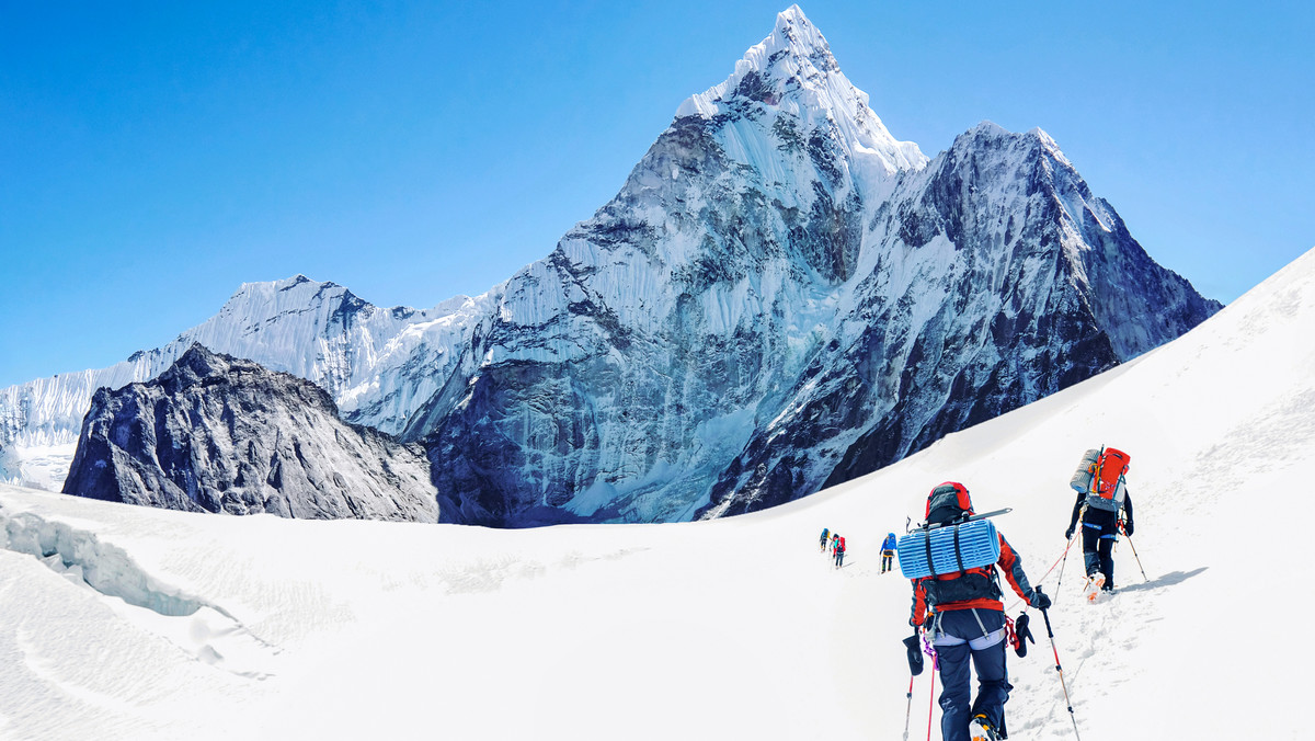 Nepal wprowadza wyposażenie obowiązkowe dla wspinaczy na Evereście