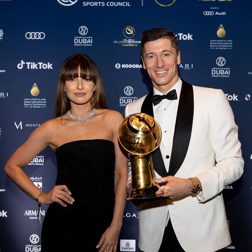 Lewandowscy na gali w Dubaju. Ekspert: Przyćmili Cristiano Ronaldo, którego partnerka wyglądała tanio i pospolicie