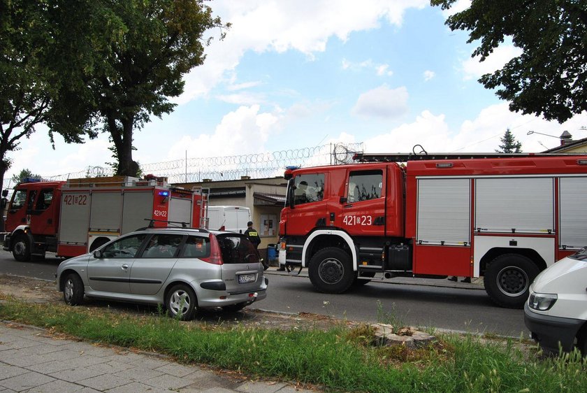 Alarm bombowy w więzieniu