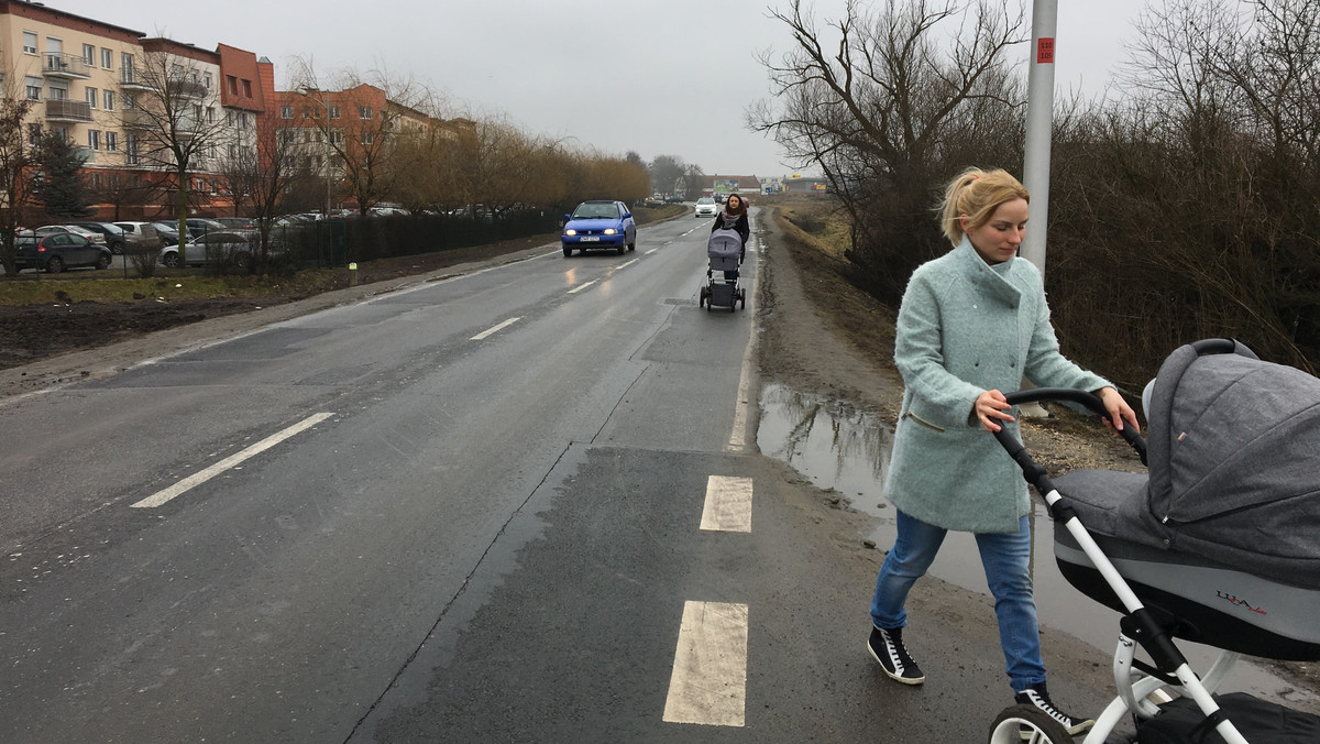 Na przełomie lipca i sierpnia ma ruszyć wielka przebudowa ulicy Buforowej na wrocławskim Jagodnie. Inwestycją za prawie 77 mln zł zajmie się firma Strabag. Dziś podpisano umowę z wykonawcą.