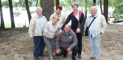 Po 50 latach piątka przyjaciół wróciła w to samo miejsce. Jak się zmienili?