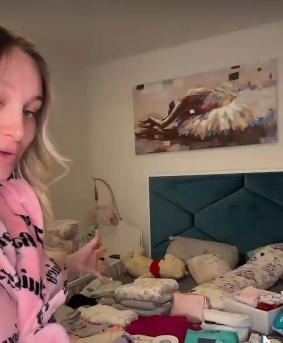 Luna Đogani pokazuje šta nosi u porodilište