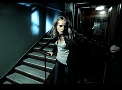 Zobacz Cielecką w teledysku metalowej grupy