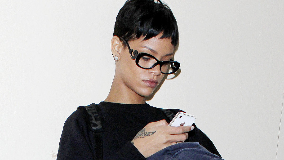 Rihanna obcięła włosy!