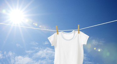 You can use this home medicine to make your clothes much whiter