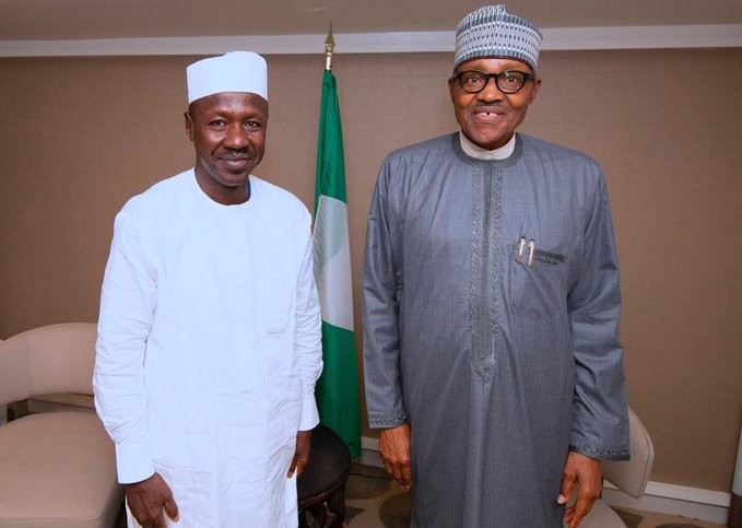 Ibrahim Magu (left) with President Muhammadu Buhari (right) [EFCC]