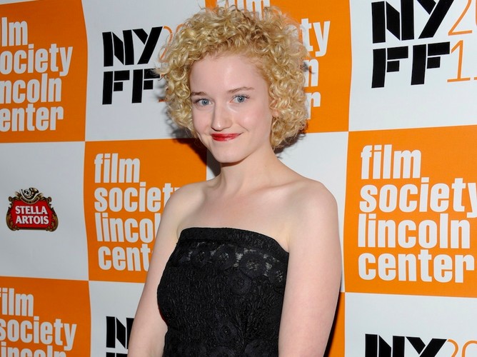 Julia Garner