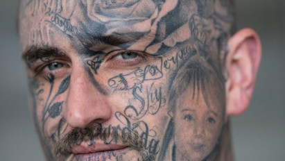 Tetovált arcú szörnyek lepték el Frankfurtot - galéria
