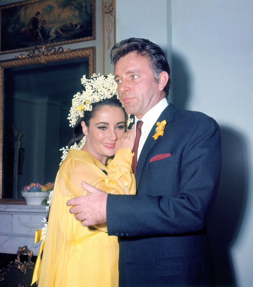 Żółta suknia ślubna Elizabeth Taylor