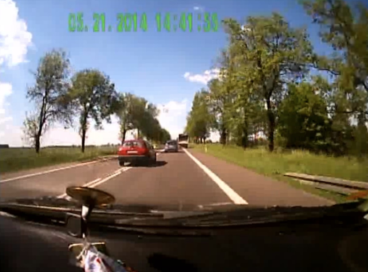 82-letni pirat drogowy siał postrach pod Mławą. WIDEO