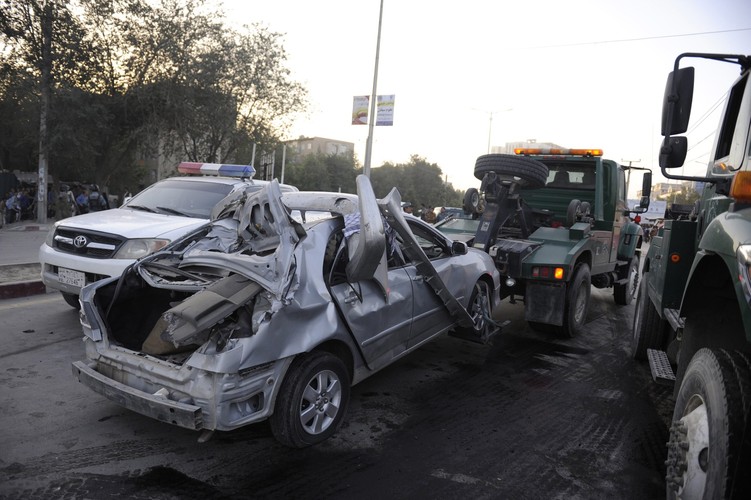 Zamach w Kabulu. Eksplodował samochód-pułapka