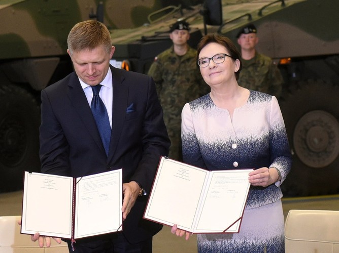 Premier Ewa Kopacz i premier Słowacji Robert Fico