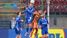 Liga Konferencji. Kuriozalny samobój pozbawił Lecha Poznań szans na awans