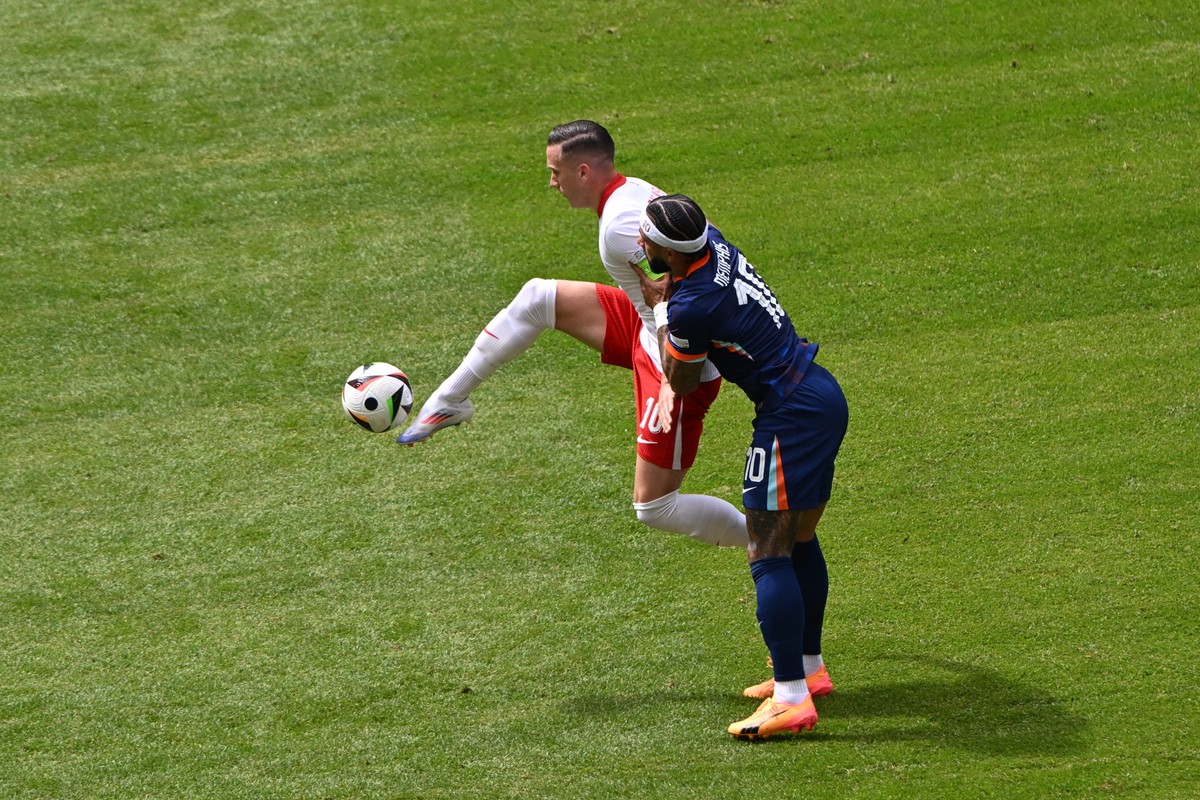 Piotr Zieliński i Memphis Depay
