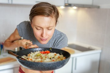 Egy tanulmány szerint ez az étkezések előtti trükk segíthet a karcsúság megőrzésében