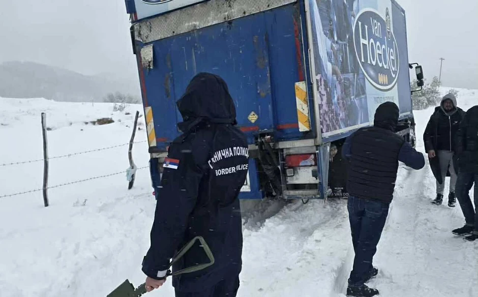 Desetak sela je neprohodno, a posebno su pogođena sela Vrba i Draga