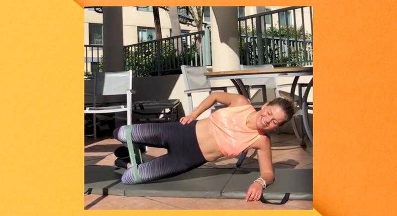 How Candace Cameron-Bure Stays Crazy Fit At 43