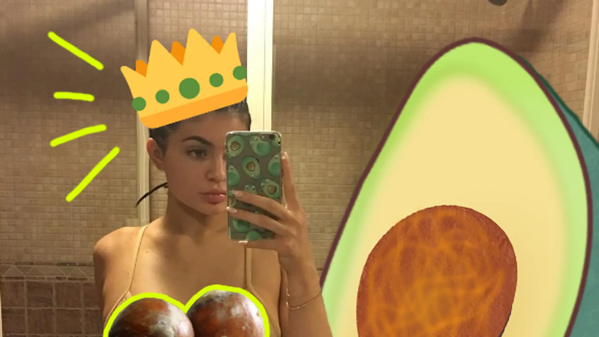 Moda na awokado trwa. Po emoji czas na obudowy na telefon w stylu Kylie Jenner