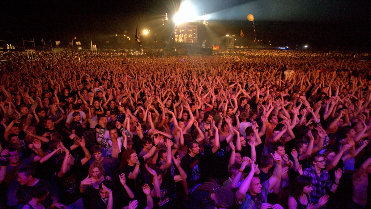 Fundacja WOŚP jest w 90 proc. przygotowana logistycznie do organizacji 21. Przystanku Woodstock – zapewnił we wtorek szef fundacji Jerzy Owsiak. Zapowiedział, że w 2016 roku festiwal odbędzie się w połowie lipca, a nie jak zawsze na przełomie lipca i sierpnia.