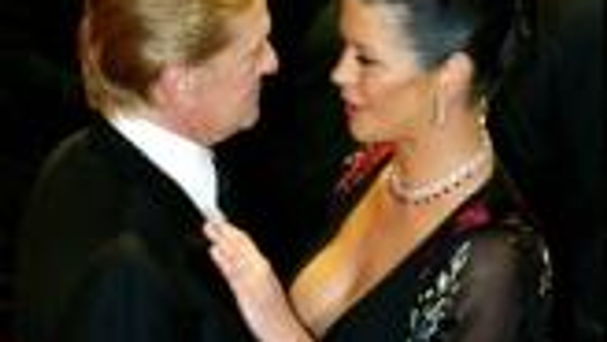 Catherine Zeta-Jones i Michael Douglas przeprowadzają się do Nowego Jorku.