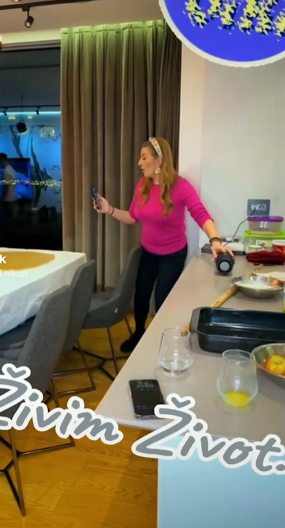 Viki Miljković pokazuje stan i terasu